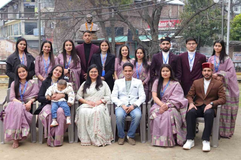ITES Faculty team at ITES Institute Kullu group photo